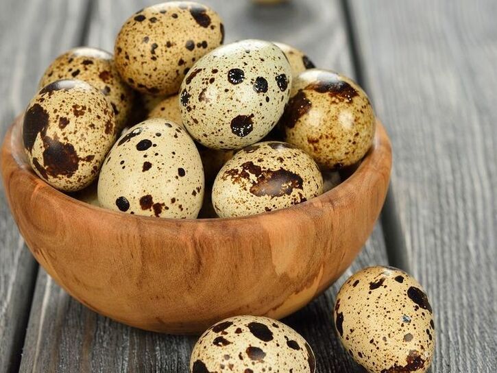 Ovos de codorna para potência