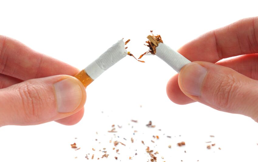Parar de fumar reduz o risco de disfunção sexual em homens